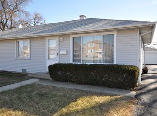 4535 W 87th St, Hometown, IL 60456