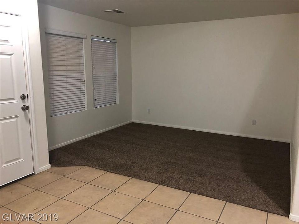 2nd image of 5333 La Quinta Hills St