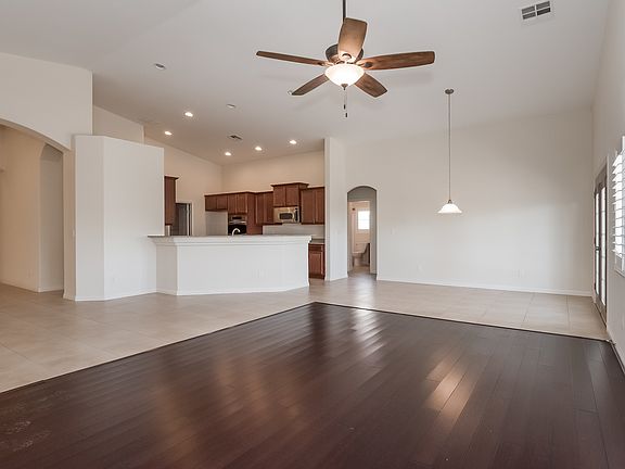 4th image of 5112 Mirage Garden St