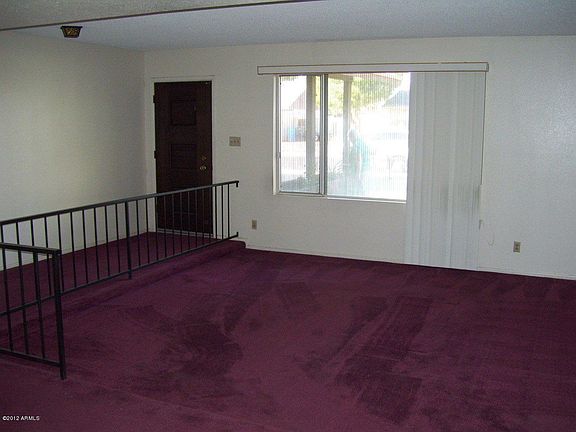 4th image of 3829 W Hartford Ave