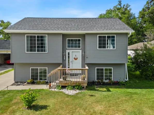 321 E Leland Ave, Des Moines, IA 50315