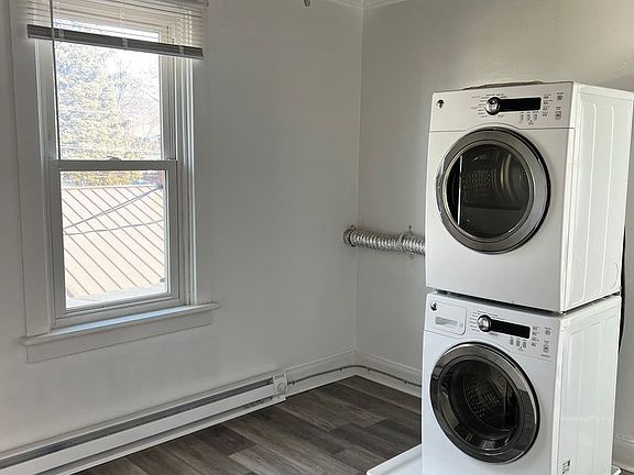 5th image of 3118 Derry St Floor 2