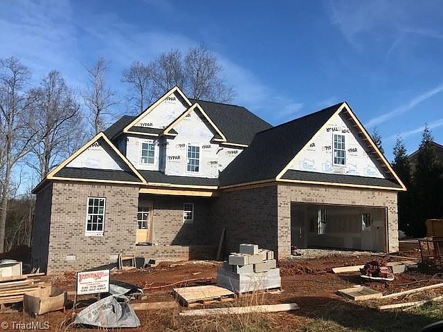 2nd image of 980 Eastshore Cir