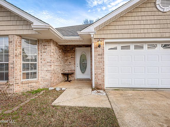 4th image of 3806 Timber Lake Dr