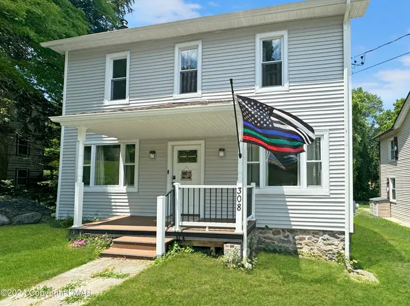 308 Main St, Mount Bethel, PA 18343