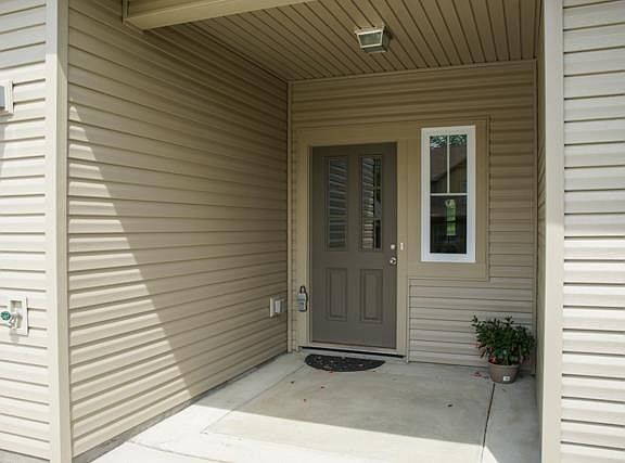 2nd image of 205 Eagles Blf Lot 205