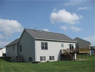3rd image of 1321 Summerwood Ln