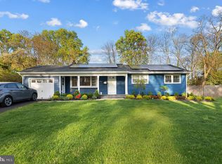 22 Danemar Dr, Middletown, NJ 07748