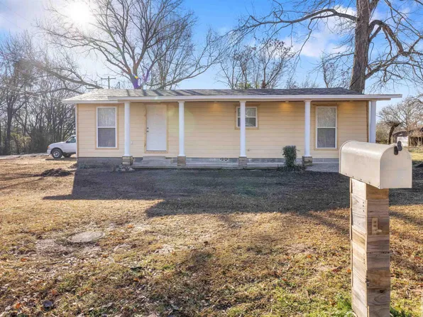 2601 Sugden St, Texarkana, TX 75501