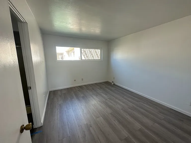 915 N Stoneman Ave #10 — Photo 9
