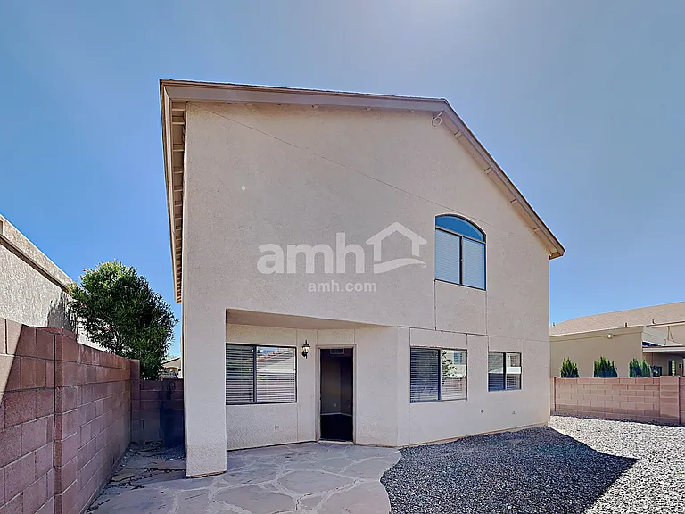 9957 E Paseo — Photo 16