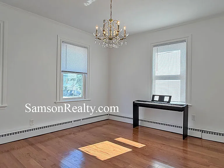 85 E George St #1 — Photo 14