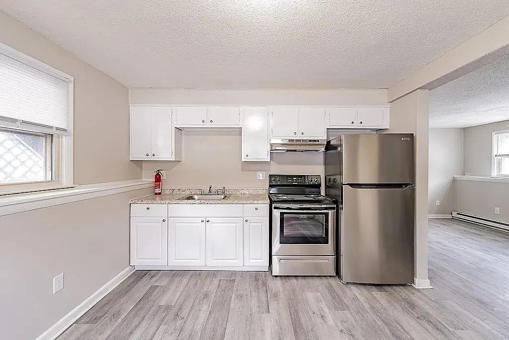 2 bed, 864 sqft, $1,700 — Photo 1