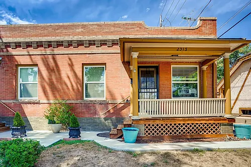 2315 E 5th Ave Photo 1