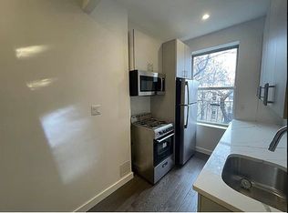 565 49th St #3B, Brooklyn, NY 11220