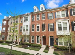 9436 Canonbury Sq, Fairfax, VA 22031