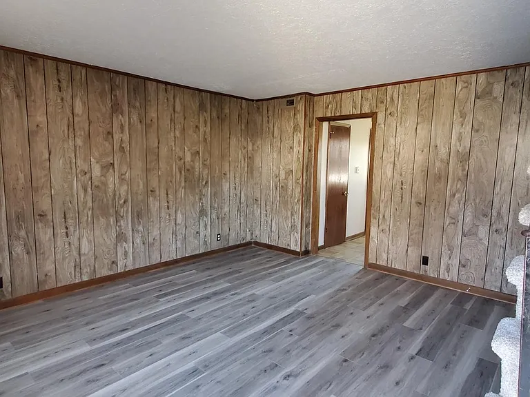 20-112 Victor Reiter Pkwy #20 — Photo 2