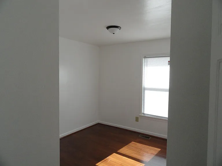 5634 Picadilly Ln — Photo 7