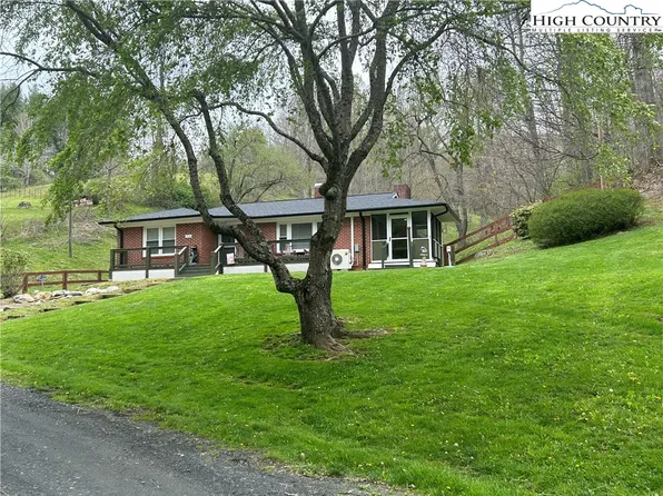 292 Welch Road, Lansing, NC 28643