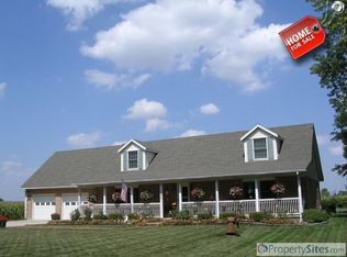 2977 Peebles Rd, Troy, OH 45373