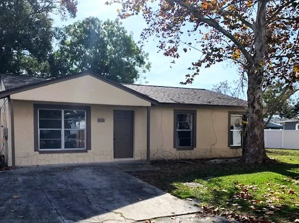 9519 Pembridge Ct, Tampa, FL 33615