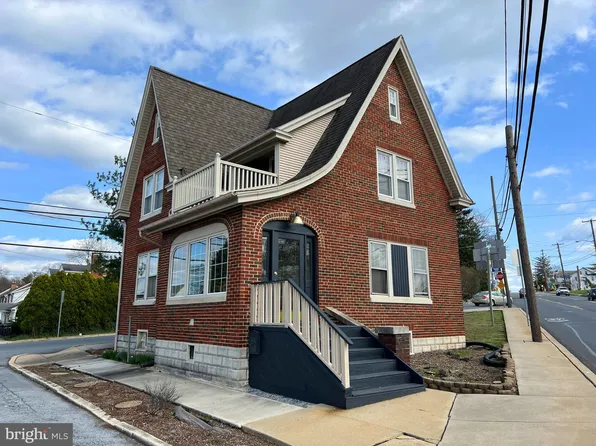 937 S Market St, Elizabethtown, PA 17022