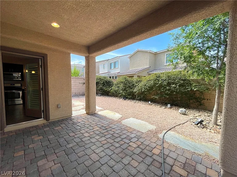 9702 Canyon Landing Ave — Photo 45