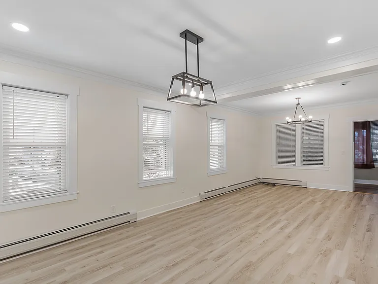 87 Paterson Ave #2 — Photo 16
