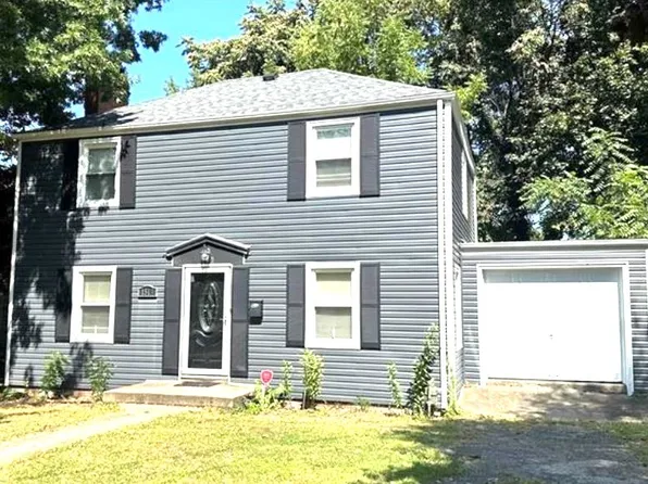 1513 Westview Dr, New Kensington, PA 15068