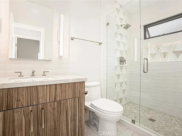 264 Barbara Ave — Photo 13