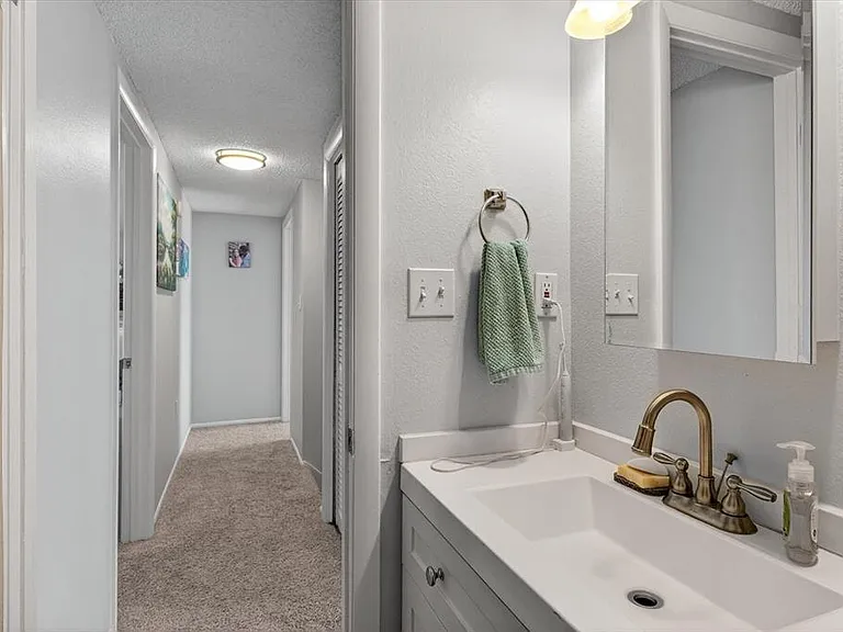 1146 King Arthur Ct #110 — Photo 63