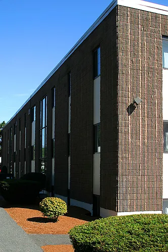550 Walnut St Photo 1