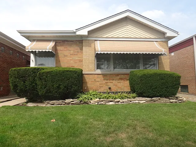 2314 Westover Ave photo 1