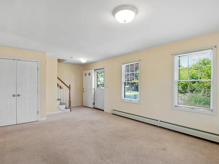 40 Magnolia St #A & B — Photo 8