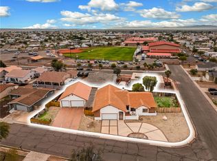632 Lilac Ln, Bullhead City, AZ 86442