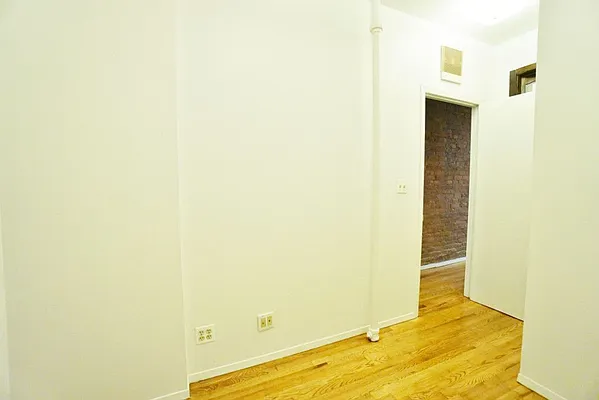 Rented by Best Apartments North Inc | media 9