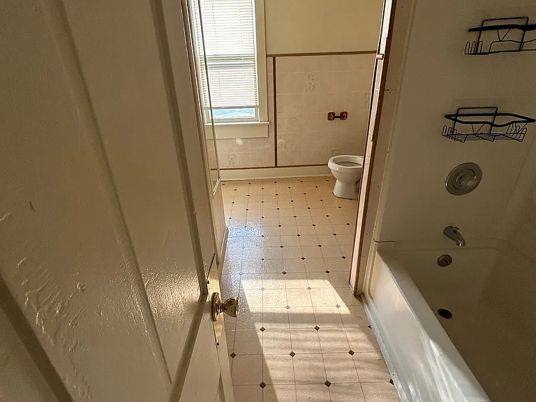 114 Central Ave — Photo 6