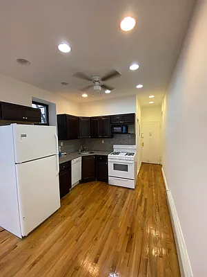 Rented by Best Apartments North Inc | media 15