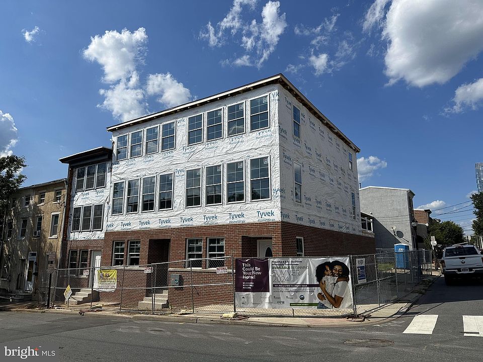 2nd image of 603 W 8th St