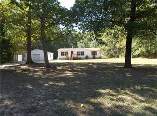 13577 Shannon Hill Rd, Louisa, VA 23093