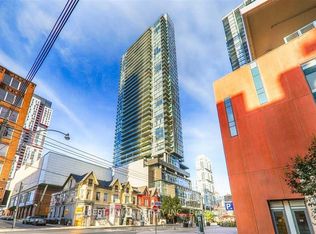 290 Adelaide St W #1906, Toronto, ON M5V 1N1