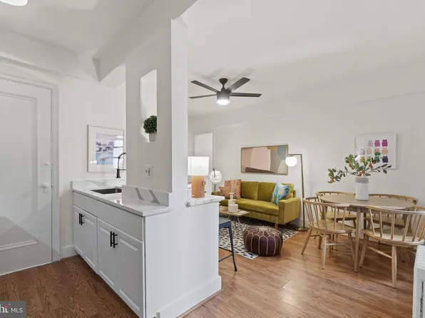 2100 19th St NW APT 301, Washington, DC 20009