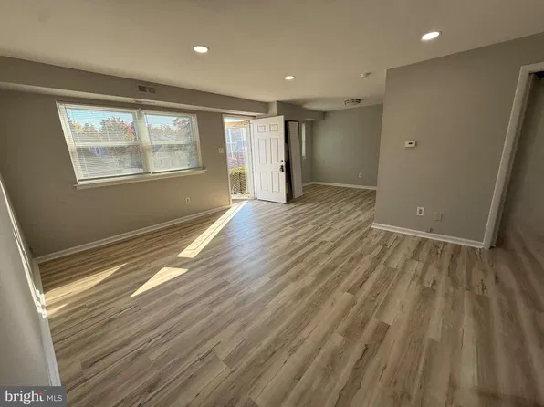 607 Edison Ave #607H, Philadelphia, PA 19116