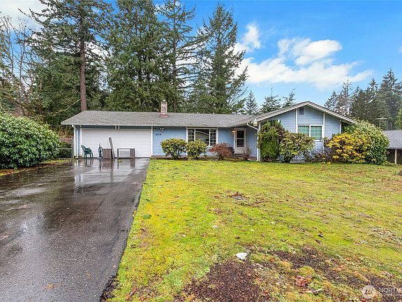 2nd image of 8214 Woodbourne Drive SW
