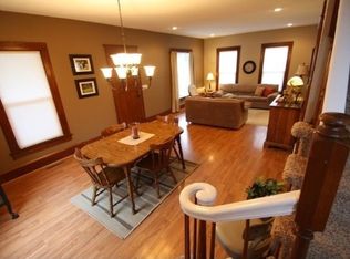 211 S Main St, Fall River, WI 53932