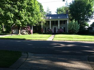 622 Overlook Dr, Alliance, OH 44601