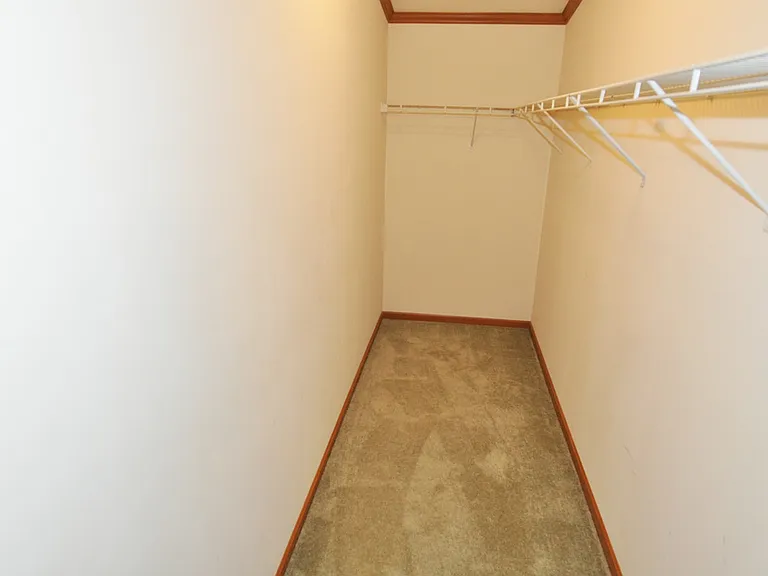 404 Neighbor St — Photo 14