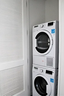 Rented by The Dermot Realty Management Company | media 26