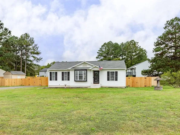 4201 Saint Catherines Ct, Fredericksburg, VA 22408
