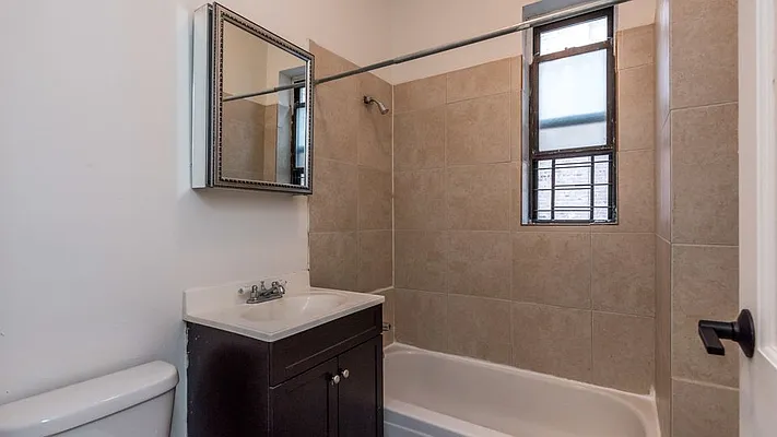 Rented by Nooklyn NYC LLC | media 10